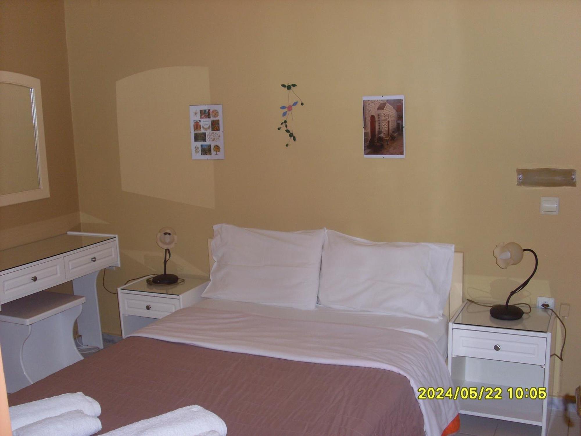 Angela Studios Karfas Exterior photo